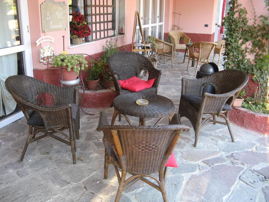 Hotel La Casa Rosa Borghetto di Vara Zewnętrze zdjęcie